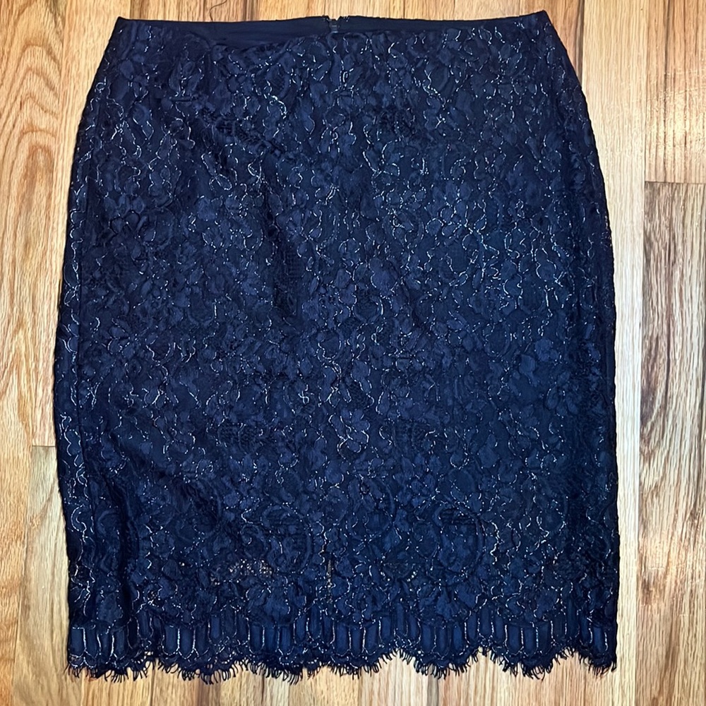 Banana Republic Black Fancy Knee Length Skirt Women’s 4 / Small